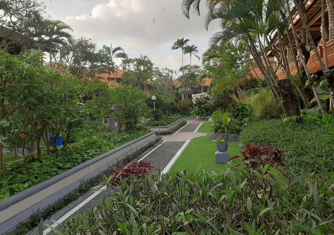 Dewa Bharata Bungalows Legian מראה חיצוני תמונה